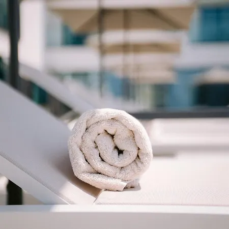 Safin & 4* أوريكوم